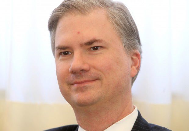 Washington University provost Holden Thorp